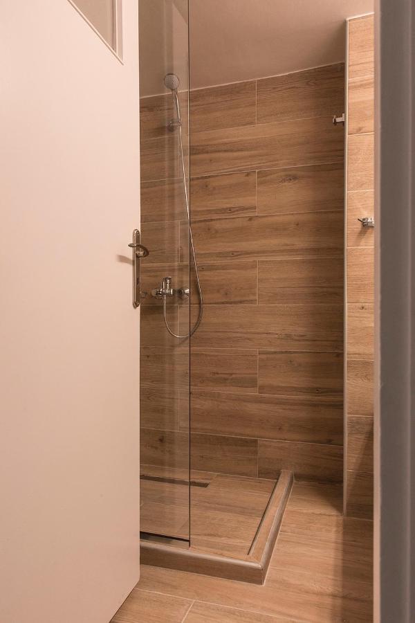 Luxury Apartment With Jacuzzi Close To Acropolis - Living Stone Zircon Athens Exterior photo