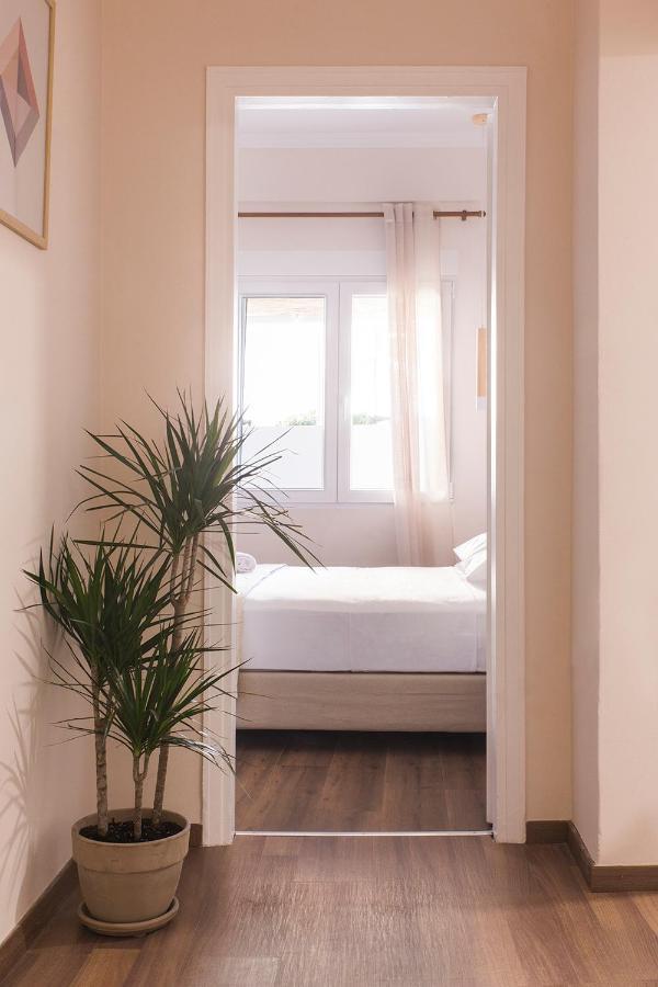 Luxury Apartment With Jacuzzi Close To Acropolis - Living Stone Zircon Athens Exterior photo