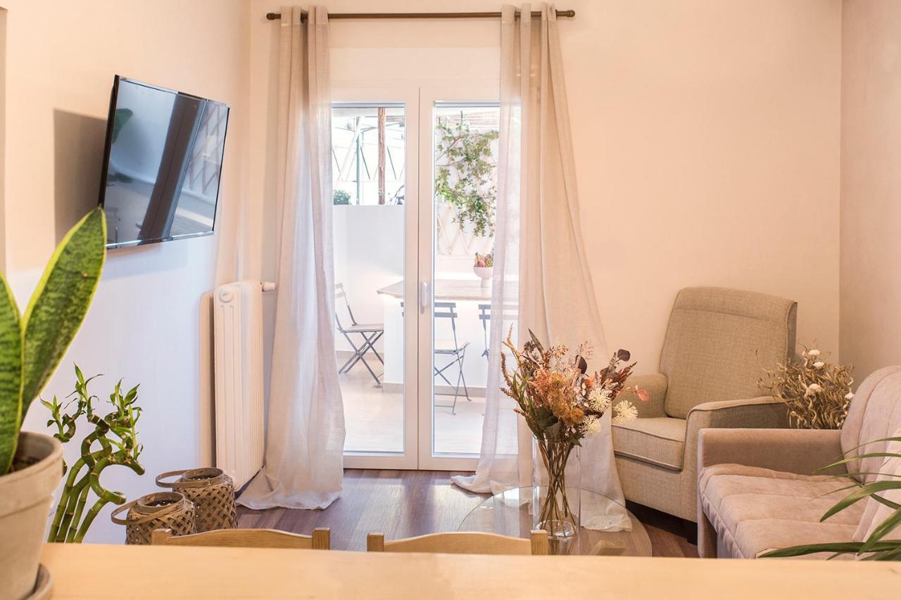 Luxury Apartment With Jacuzzi Close To Acropolis - Living Stone Zircon Athens Exterior photo